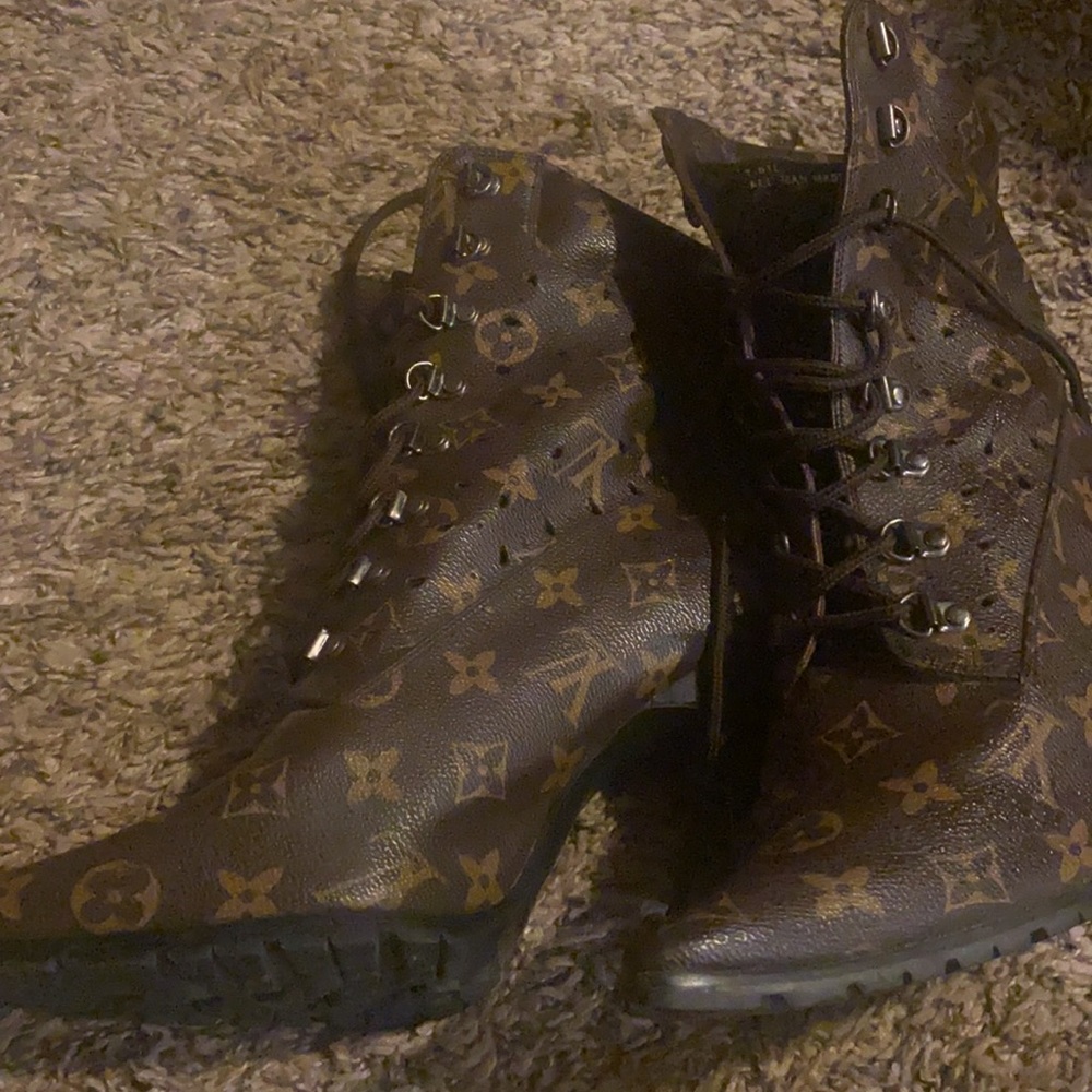 Custom Boots - image 2